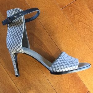Vince size 6 gray snake skin high heeled sandals.
